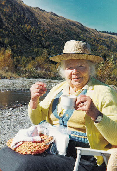 Mum at arrowtown
